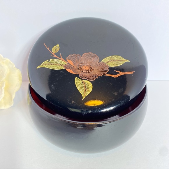 Japanese Floral Black Decorative jewelry box - Picture 7 of 10